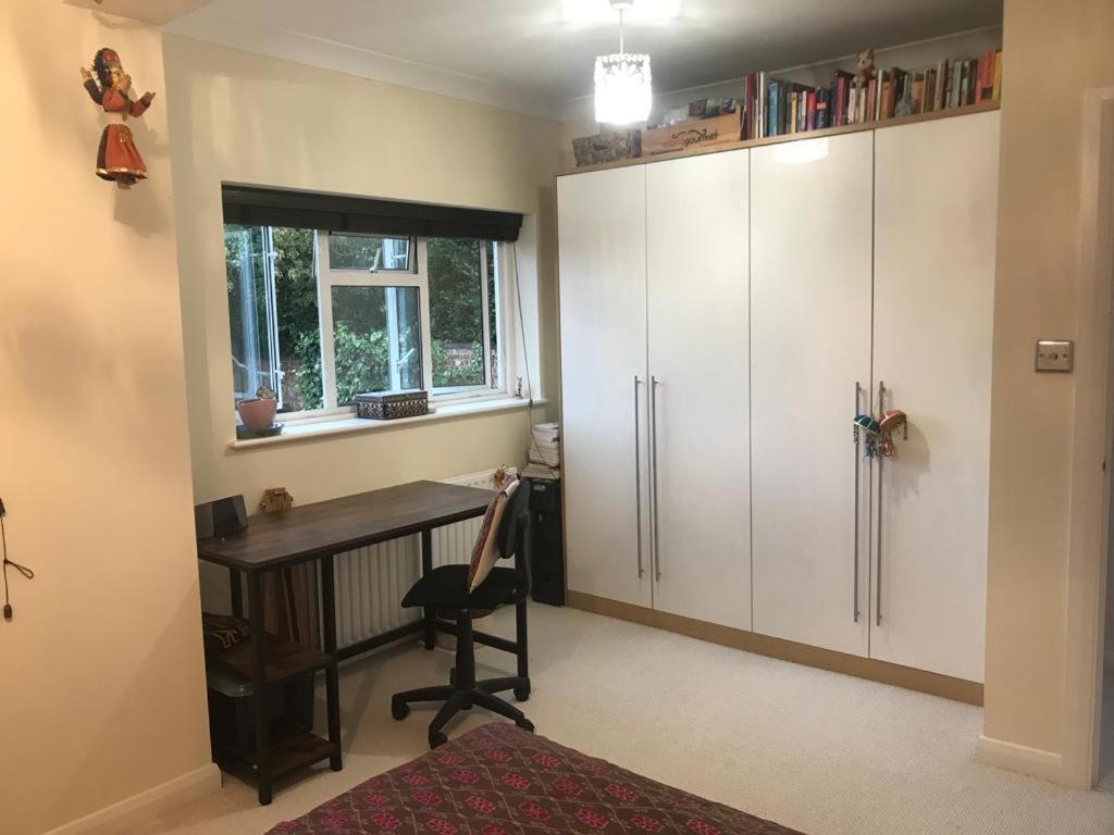 Serene Spacious Room 斯坦斯 外观 照片